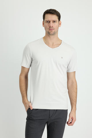  Taş V Yaka Slim Fit Dar Kesim Tişört
