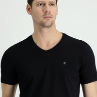 Siyah V Yaka Slim Fit Dar Kesim Tişört