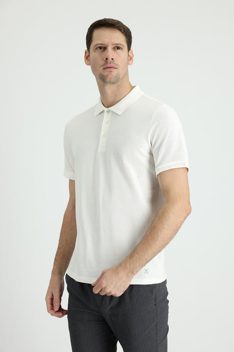 Beyaz Polo Yaka Regular Fit Nakışlı Pamuk Tişört