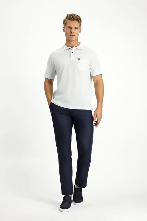 Beyaz Polo Yaka Regular Fit Cepli Nakışlı %100 Pamuk Tişört