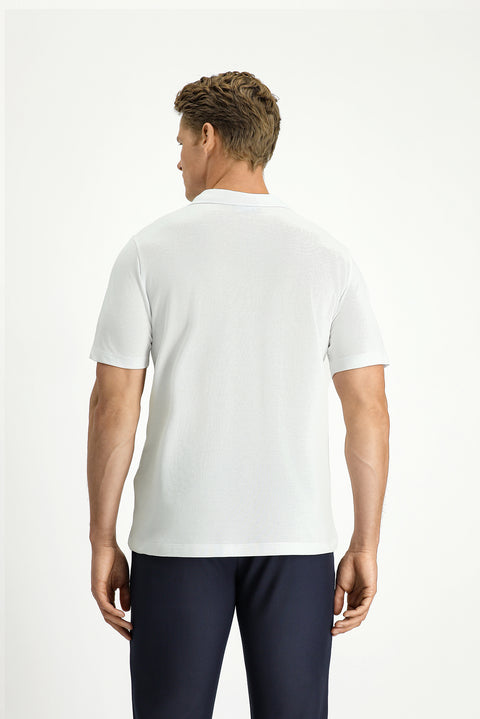 Beyaz Polo Yaka Regular Fit Cepli Nakışlı %100 Pamuk Tişört