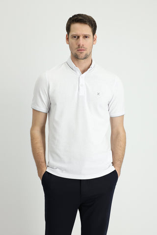  Beyaz Polo Yaka Regular Fit Desenli Tişört