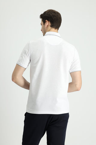  Beyaz Polo Yaka Regular Fit Desenli Tişört