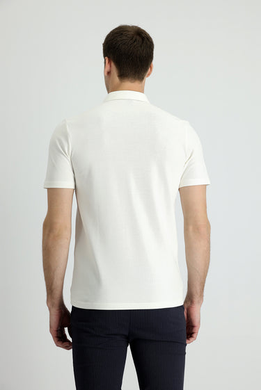  Kırık Beyaz Polo Yaka Slim Fit Dar Kesim Pamuk Tişört