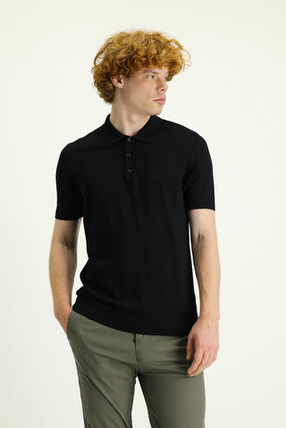  Siyah Polo Yaka Slim Fit Dar Kesim Desenli Tişört