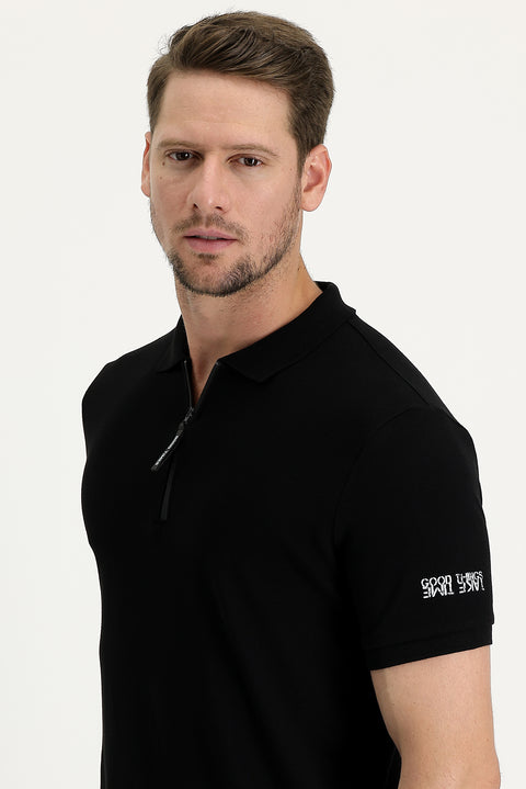 Siyah Polo Yaka Slim Fit Dar Kesim Fermuarlı Baskılı Pamuk Tişört