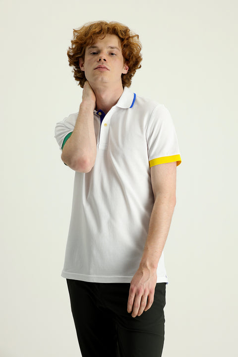 Beyaz Polo Yaka Slim Fit Dar Kesim Desenli Pamuklu Tişört