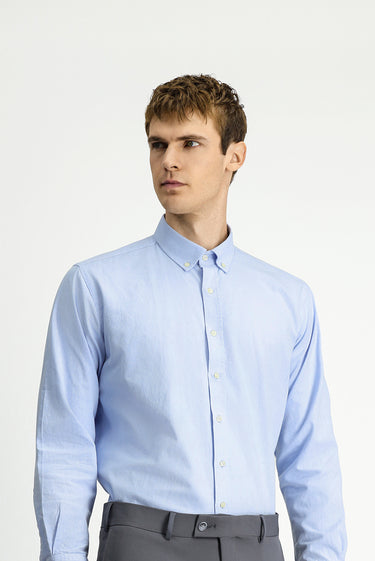 Uçuk Mavi Uzun Kol Regular Fit Düğmeli Yaka Oxford Pamuk Gömlek