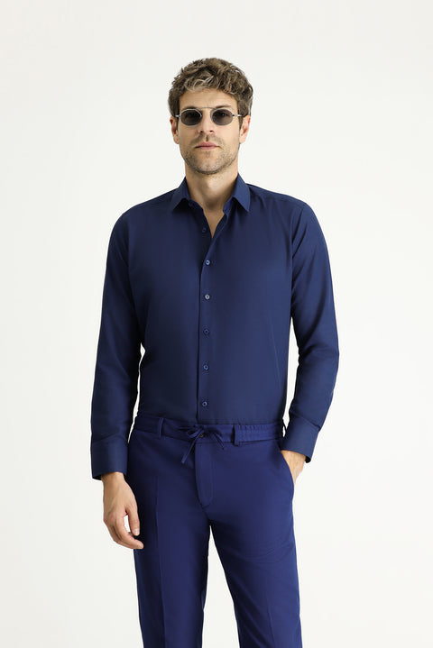 Orta Lacivert Uzun Kollu Slim Fit Dar Kesim Klasik Pamuklu Kolay Ütülenebilir Gömlek