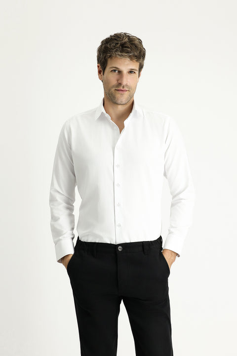 Beyaz Uzun Kollu Slim Fit Dar Kesim Klasik Pamuklu Kolay Ütülenebilir Gömlek