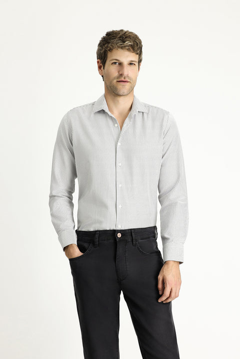 Siyah Uzun Kol Slim Fit Dar Kesim Çizgili Pamuklu Kolay Ütülenebilir Gömlek