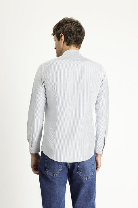 Açık Lacivert Uzun Kol Slim Fit Dar Kesim Çizgili Pamuklu Kolay Ütülenebilir Gömlek