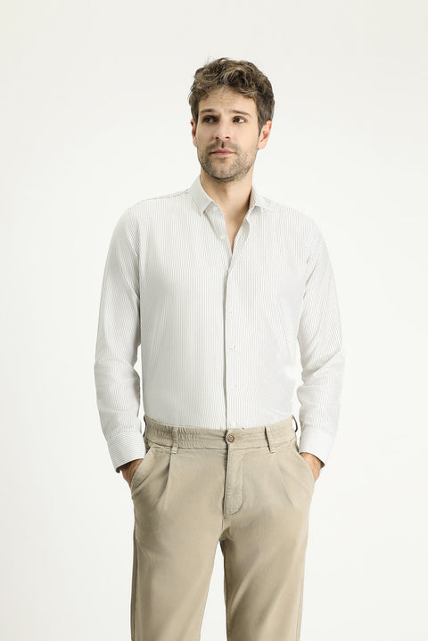 Açık Vizon Uzun Kol Slim Fit Dar Kesim Çizgili Pamuklu Kolay Ütülenebilir Gömlek