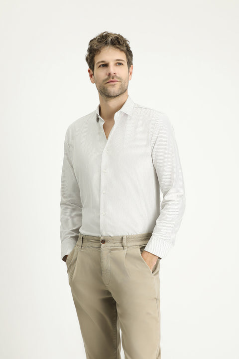 Açık Vizon Uzun Kol Slim Fit Dar Kesim Çizgili Pamuklu Kolay Ütülenebilir Gömlek