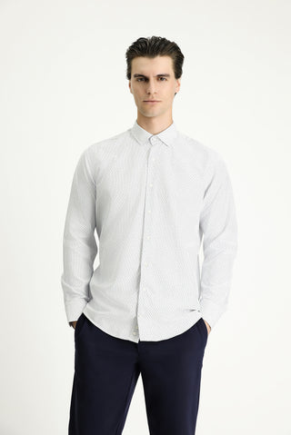  Açık Lacivert Uzun Kol Slim Fit Dar Kesim Çizgili Pamuklu Kolay Ütülenebilir Düğmeli Yaka Gömlek