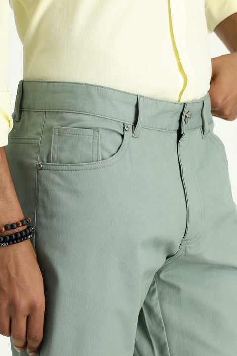 Çağla Yeşili 6 Drop Regular Fit Standart Kesim Pamuklu Bermuda Şort