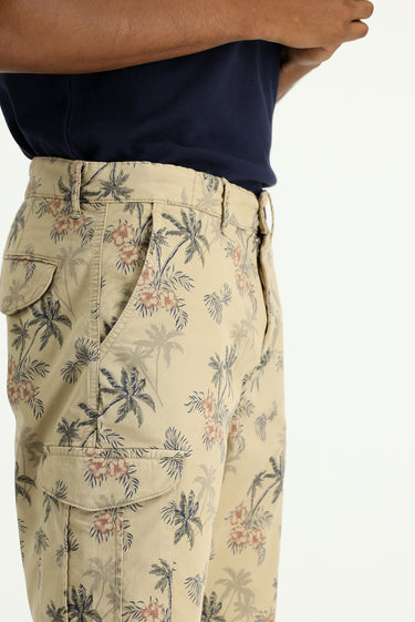 Açık Bej Regular Fit Baskılı Likralı Bermuda Kargo Şort