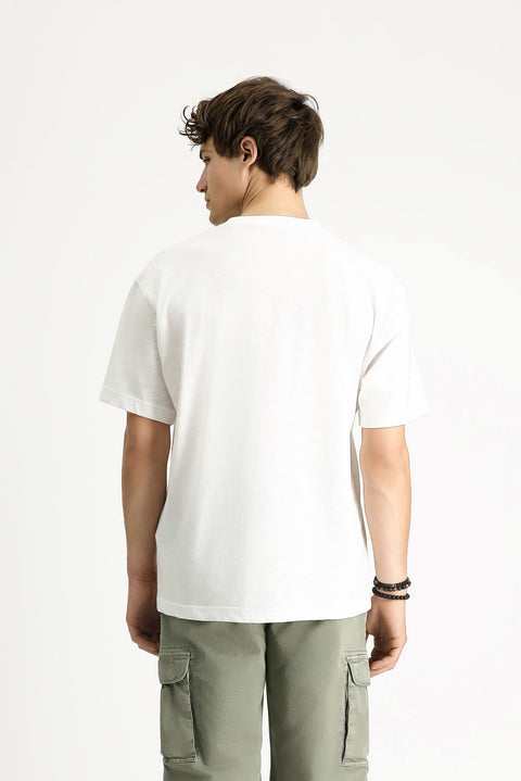 Beyaz Bisiklet Yaka Oversize Baskılı Pamuk Tişört