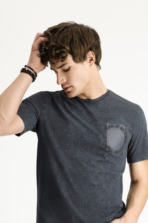 Koyu Antrasit Bisiklet Yaka Slim Fit Dar Kesim Desenli Pamuk Tişört