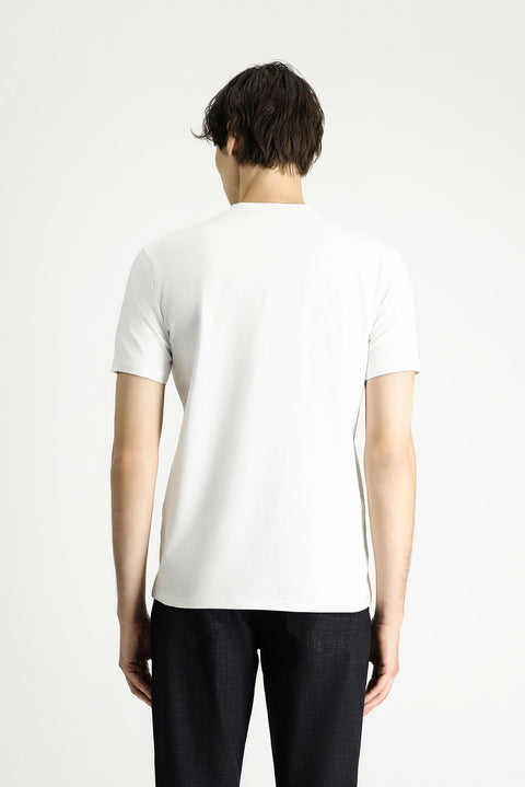 Off-white crew neck slim fit printed cotton t-shirt.