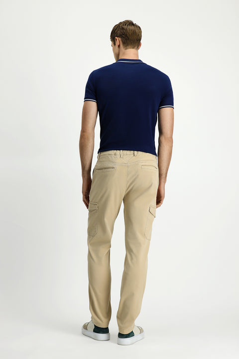 Açık Bej Regular Fit Standart Kesim Likralı Beli Lastikli İpli Lyocell Karışımlı Kargo Cepli Jogger Pantolon