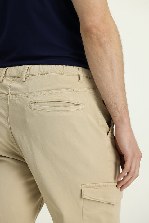 Açık Bej Regular Fit Standart Kesim Likralı Beli Lastikli İpli Lyocell Karışımlı Kargo Cepli Jogger Pantolon