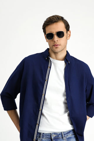  Orta Lacivert Uzun Kol Regular Fit Düğmeli Yaka Keten Görünümlü Spor Pamuk Gömlek