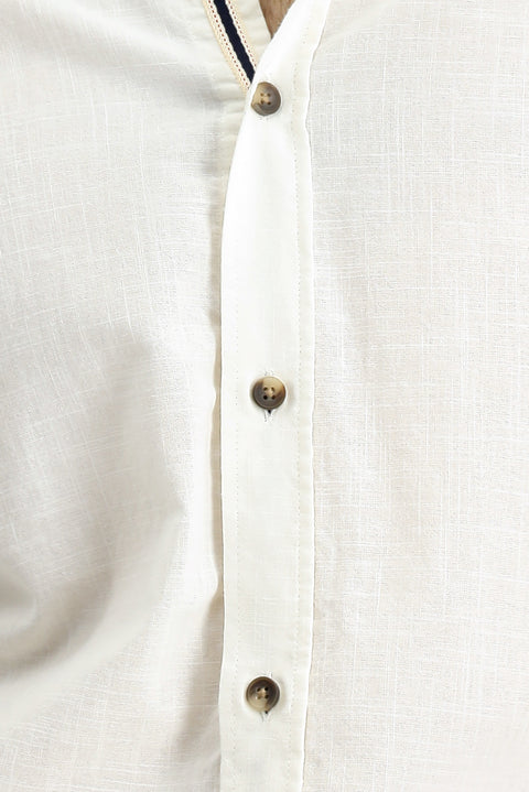 Beyaz Uzun Kol Regular Fit Düğmeli Yaka Keten Görünümlü Spor Pamuk Gömlek