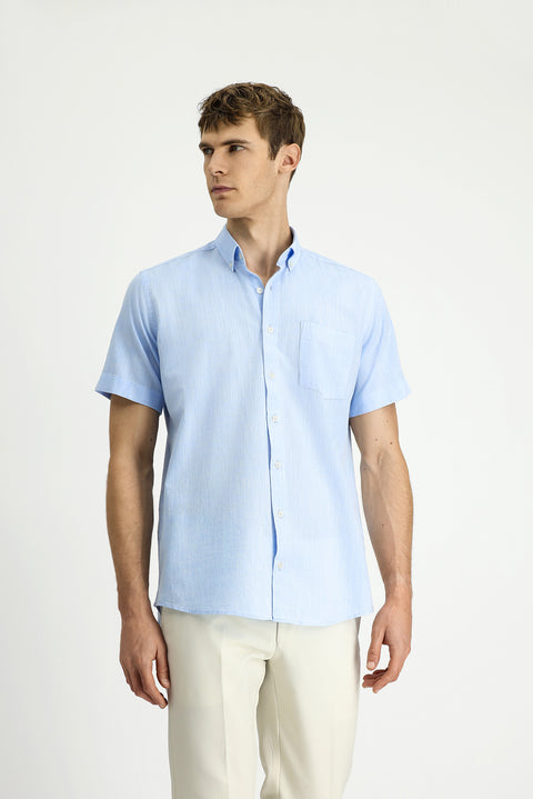 Açık Mavi Kısa Kol Regular Fit Düğmeli Yaka Pamuk Gömlek