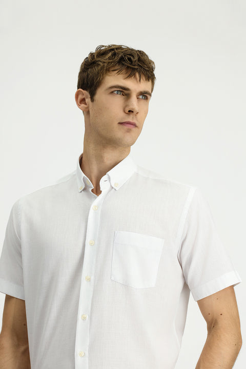Beyaz Kısa Kol Regular Fit Düğmeli Yaka Pamuk Gömlek