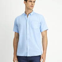 Açık Mavi Kısa Kol Relaxed Fit Düğmeli Yaka Keten Görünümlü Pamuk Spor Gömlek