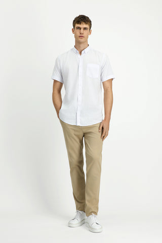 Beyaz Kısa Kol Relaxed Fit Düğmeli Yaka Keten Görünümlü Pamuk Spor Gömlek