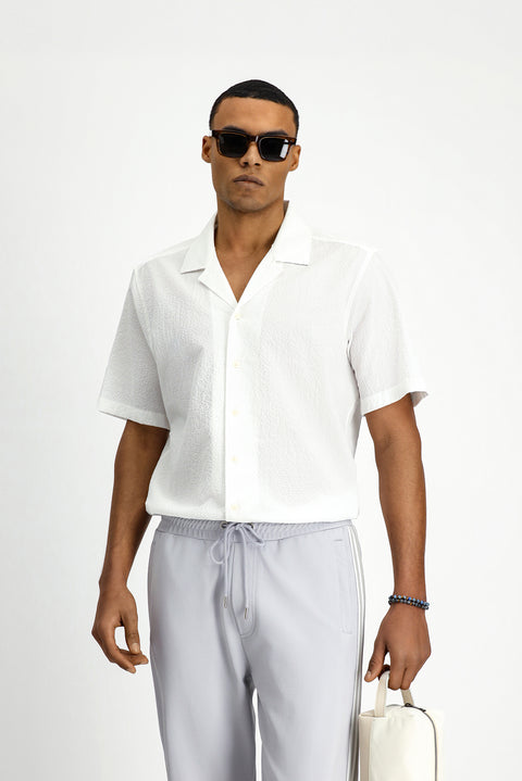 Beyaz Kısa Kol Regular Fit Spor Desenli Pamuklu Gofre Gömlek