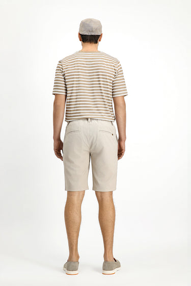 Açık Bej 6 Drop Regular Fit Standart Kesim Likralı Çizgili Pileli Gofre Bermuda Şort