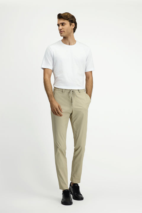 Beyaz Bisiklet Yaka Regular Fit Nakışlı Pamuk Tişört