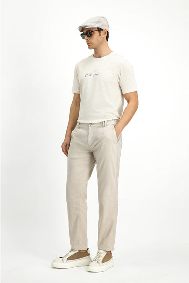 Ekru Bisiklet Yaka Slim Fit Dar Kesim Pamuklu Baskılı Tişört