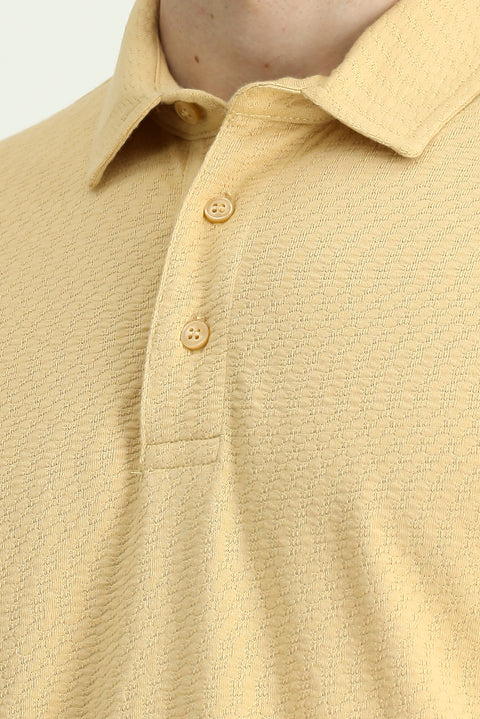 Orta Bej Slim Fit Dar Kesim Pamuk Desenli Polo Yaka Tişört