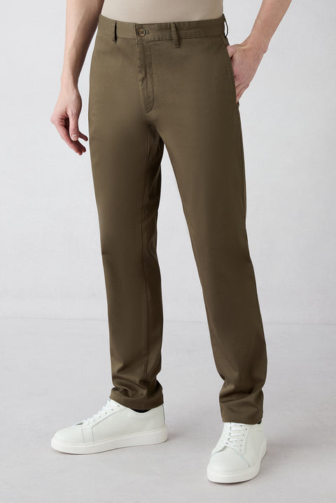 Medium Khaki Regular Fit Standard Cut Patterned Side Pocket Stretchy Canvas / Chino Pants