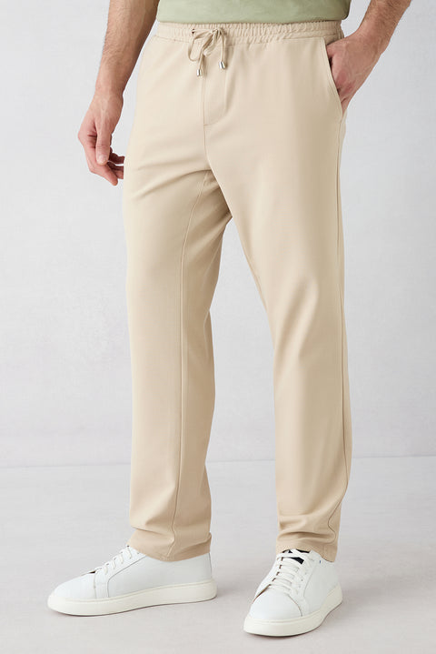Açık Bej Regular Fit Standart Kesim Yandan Cep Beli Lastikli İpli Jogger Pantolon