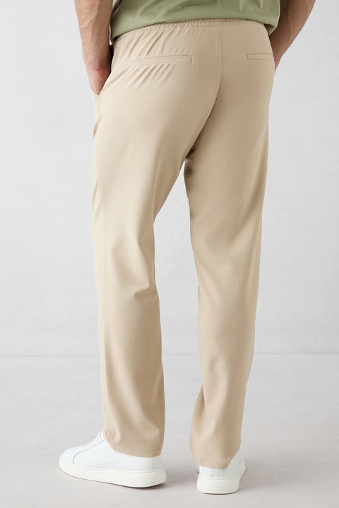 Açık Bej Regular Fit Standart Kesim Yandan Cep Beli Lastikli İpli Jogger Pantolon