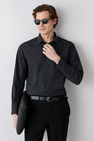  Siyah Uzun Kol Slim Fit Çizgili Gömlek