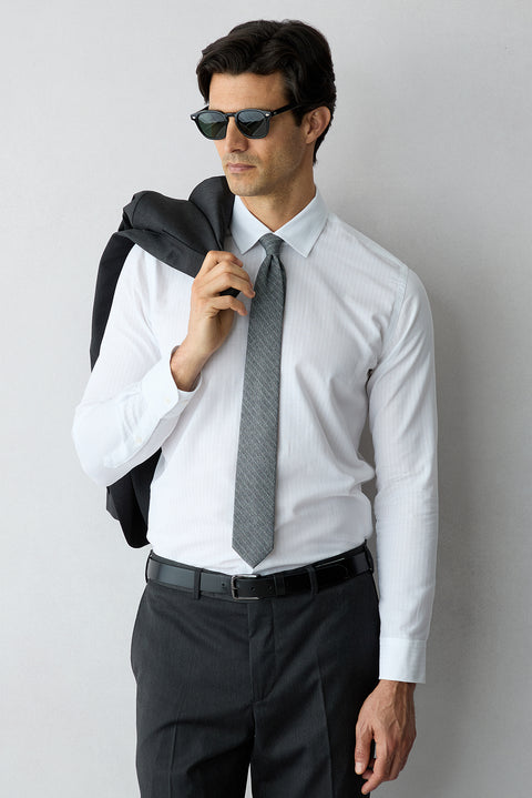 Beyaz Uzun Kol Slim Fit %100 Pamuk Çizgili Gömlek