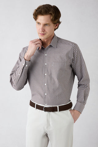  Orta Kahve Uzun Kol Regular Fit Cepli Ekose Pamuklu Kolay Ütülenebilir Gömlek