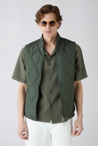  Orta Haki Regular Fit Dik Yaka Polyester Kapitone Spor Yelek