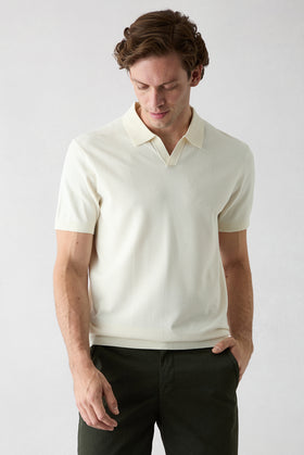 Ecru Regular Fit Polo Neck Knitwear T-shirt