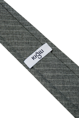  Koyu Füme Çizgili Keten Görünümlü Kravat