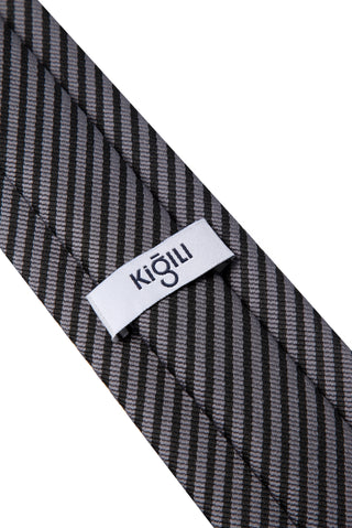  Siyah Desenli Kravat