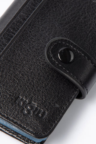  Siyah Çıtçıtlı Deri Kartlık