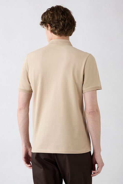 Orta Bej Kıvrılmaz Polo Yaka Slim Fit Dar Kesim Ribana Detaylı Pamuk Tişört