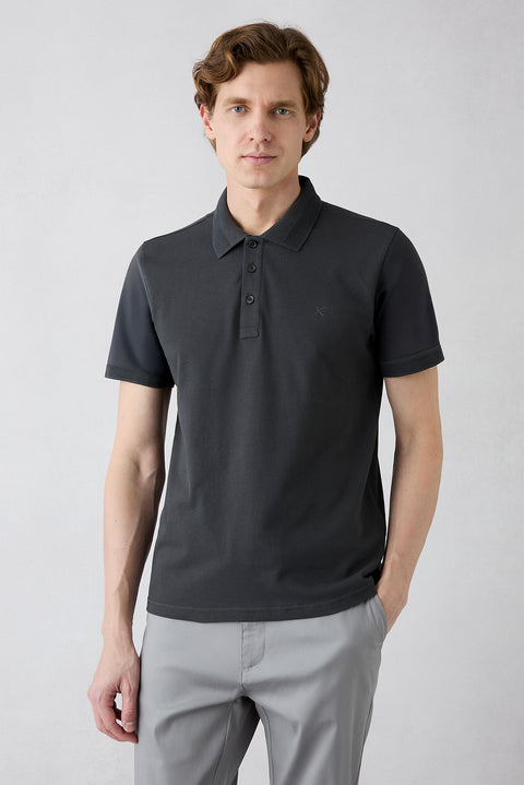 Koyu Antrasit Kıvrılmaz Polo Yaka Slim Fit Dar Kesim Ribana Detaylı Pamuk Tişört